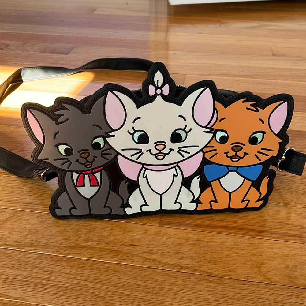 Disney Loungefly Aristocats Crossbody